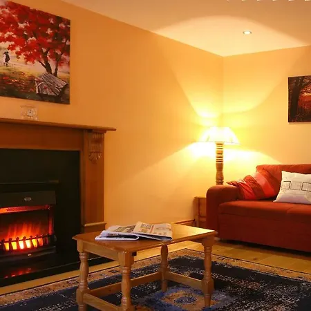 Mccarthy'S Lodge B&B Westport