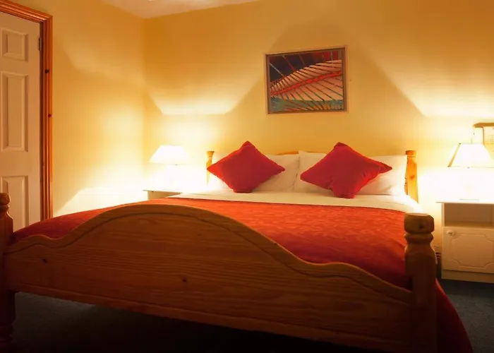 Πανσιόν Mccarthy'S Lodge B&B *