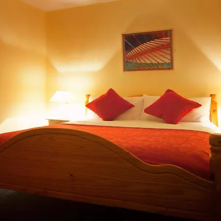 بيت ضيافة Mccarthy'S Lodge B&B *