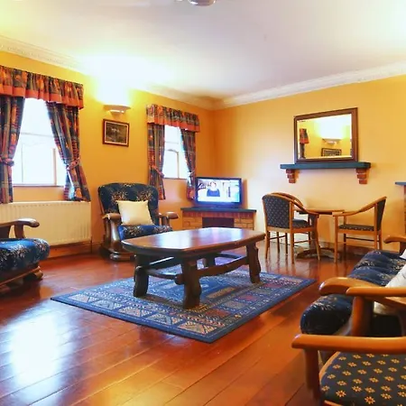 بيت ضيافة Mccarthy'S Lodge B&B