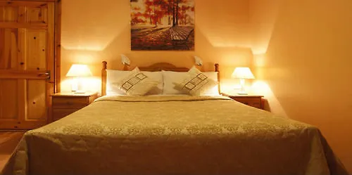 Mccarthy'S Lodge B&B Westport